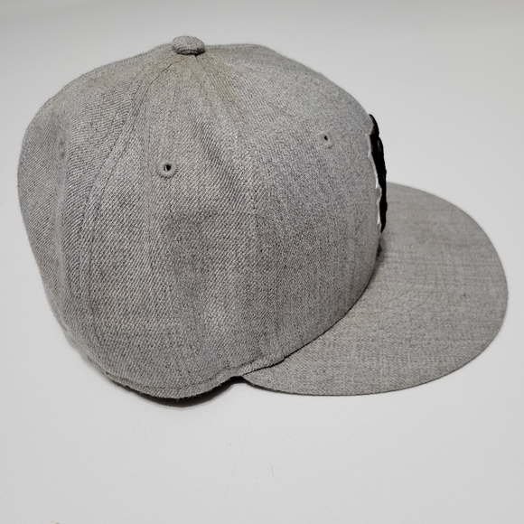 New Era 59FIFTY San Francisco Giants Gray Cap Hat 7 3/8 Pre Owned - Picture 5 of 8